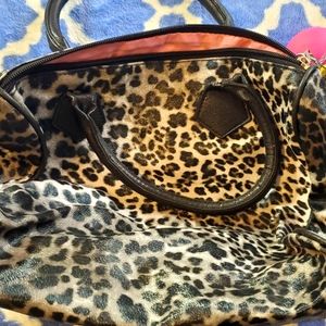 Gently used women's purse from Rue21